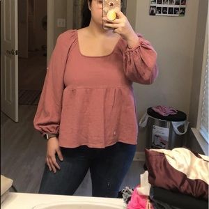 Poofy sleeve top.